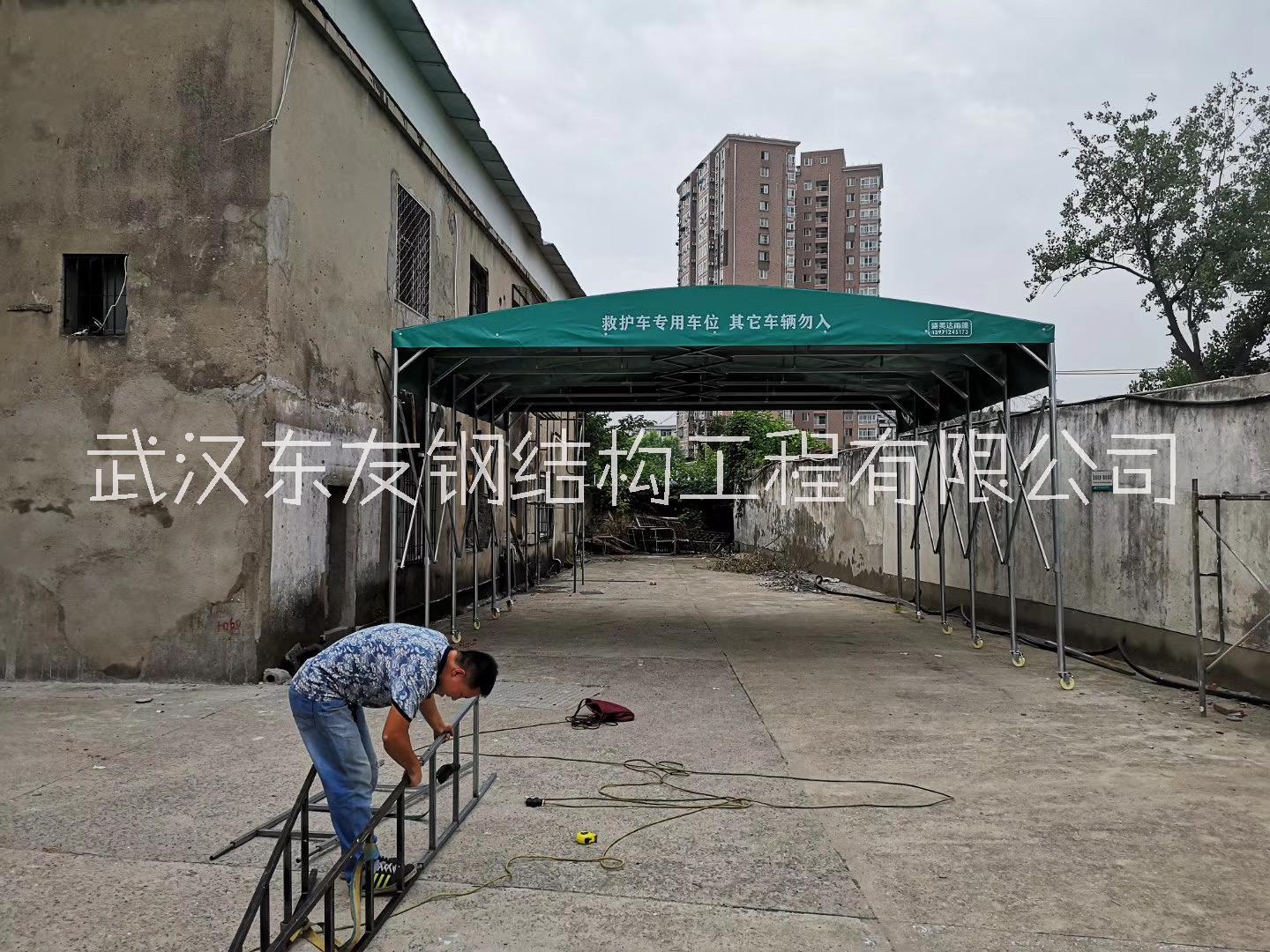 武漢推拉蓬江夏遮陽蓬、武漢活動推拉篷廠家、夜市大型排檔雨棚、大型倉儲雨棚 武漢遮陽蓬,擋雨棚大型工地雨棚,