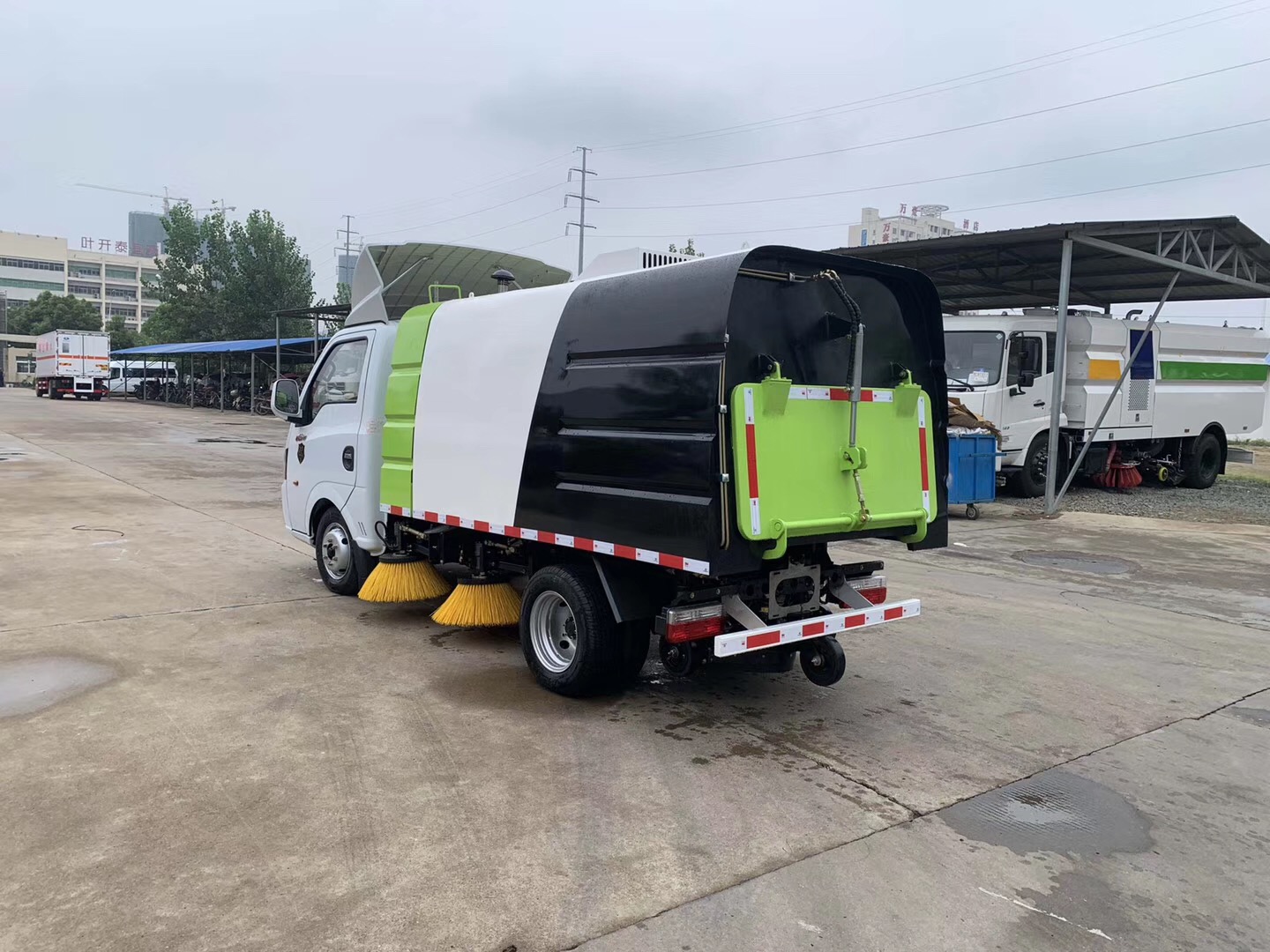 掃路車 東風(fēng)途逸3方掃路車 工廠馬路街道灑水掃地車 道路垃圾清掃車