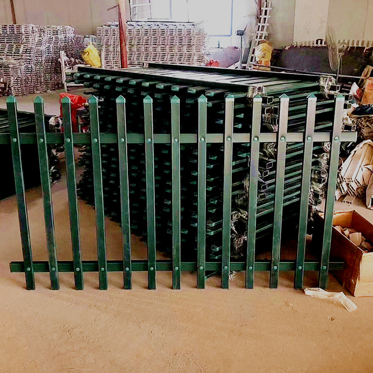 草坪護(hù)欄 PVC草坪護(hù)欄 供應(yīng)廣東草坪護(hù)欄 白色草坪圍擋 綠化花壇圍擋 草坪護(hù)欄