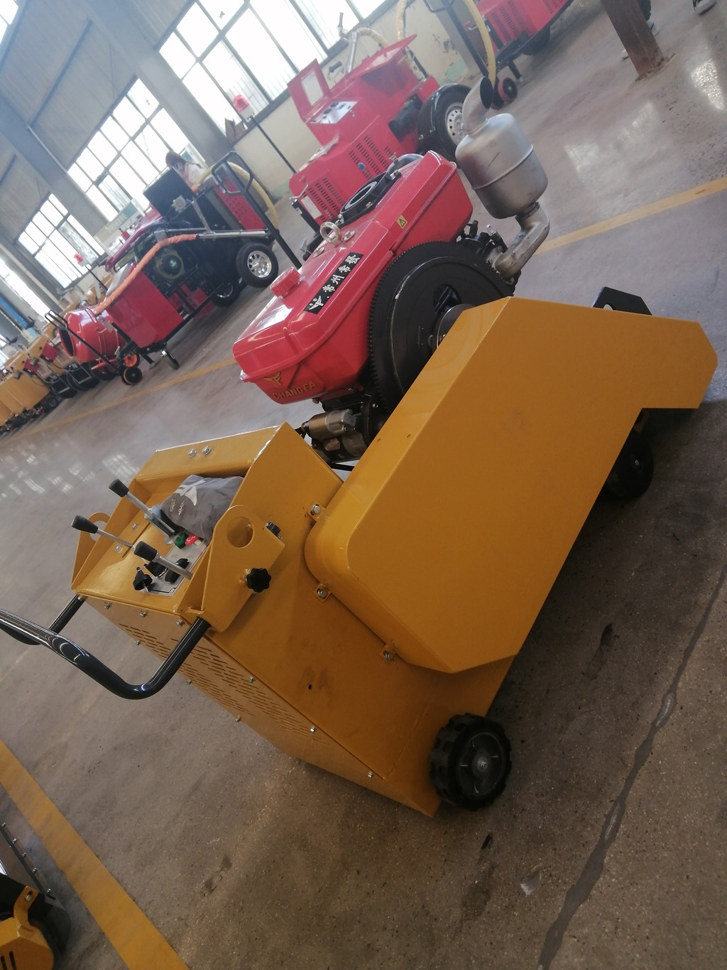 *動(dòng)力銑刨機(jī)（新 ）