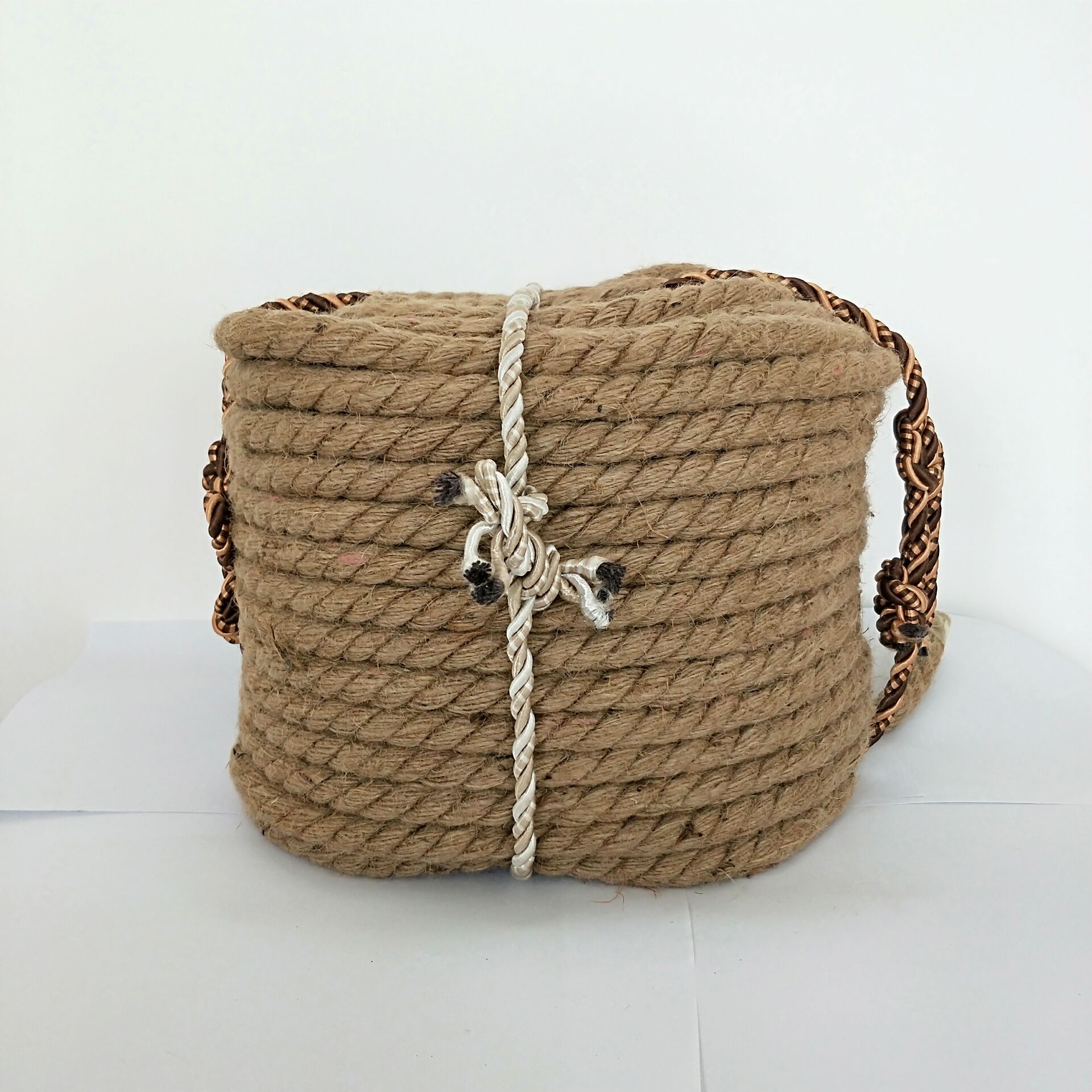 瑞祥廠家批發(fā)天然黃麻繩吊牌繩 手工麻繩復(fù)古麻繩量大從優(yōu)