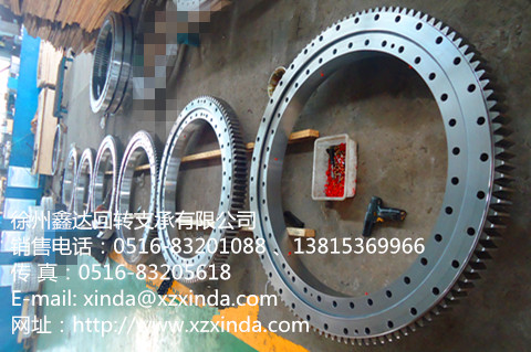鑫達(dá)鑫達(dá)供應(yīng)各類回轉(zhuǎn)支承供應(yīng)各類回轉(zhuǎn)支承