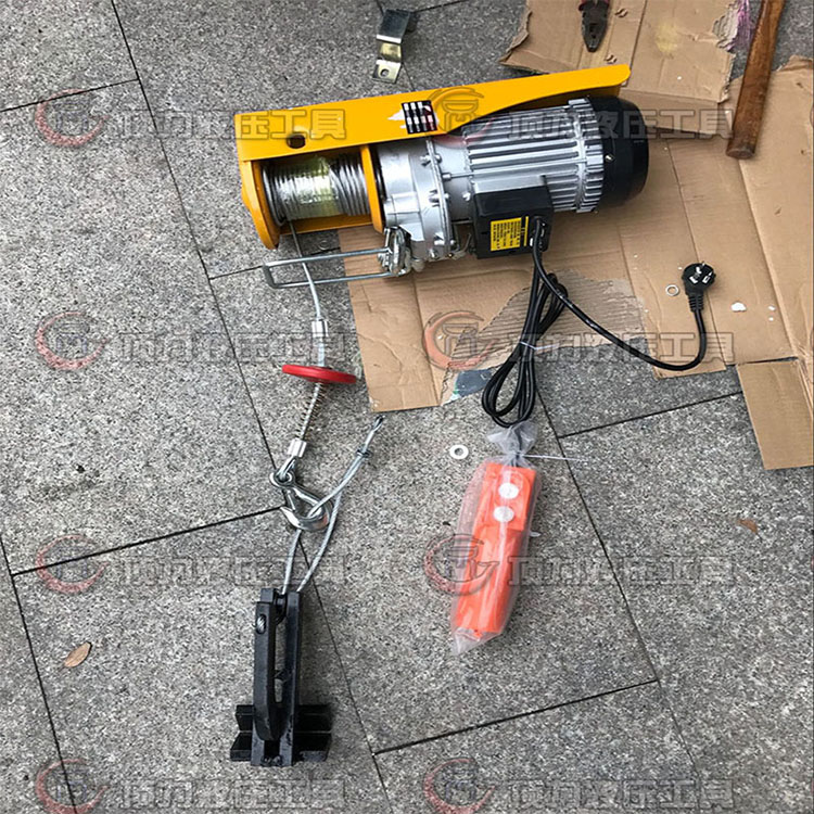 頂力剝線機(jī)  XLP/100/380V;220V鋼絲繩輸送帶電動(dòng)剝皮機(jī) 質(zhì)量輕 剝頭機(jī) 電動(dòng)輸送帶剝皮機(jī)