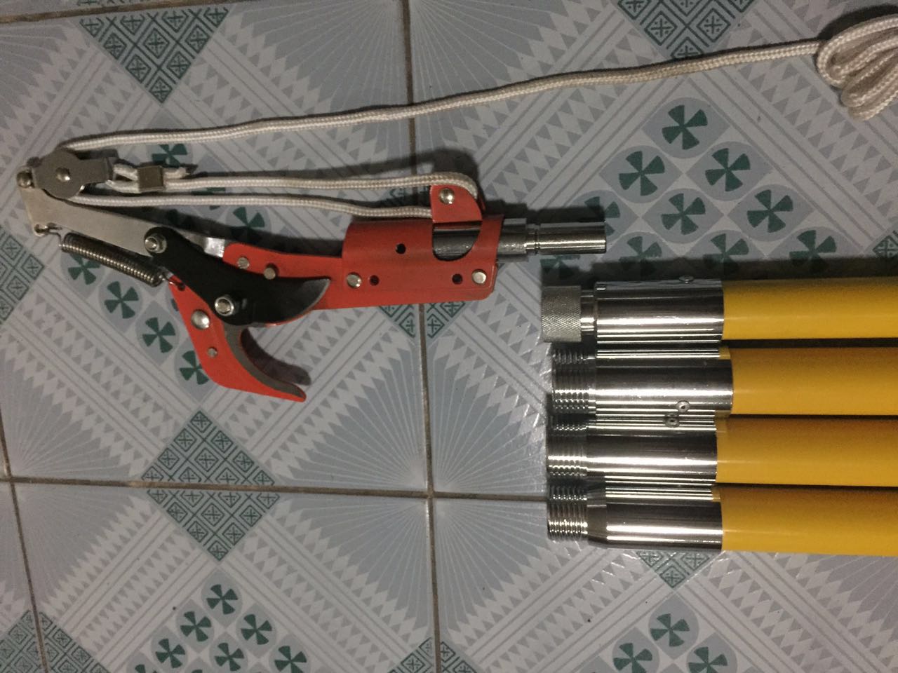 高強(qiáng)度絕緣高枝剪 園林* 高壓