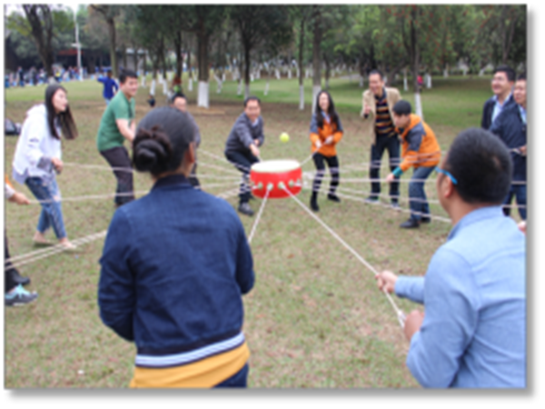 深圳鳳凰山田中園農(nóng)家樂野炊燒烤采摘做飯的農(nóng)家院