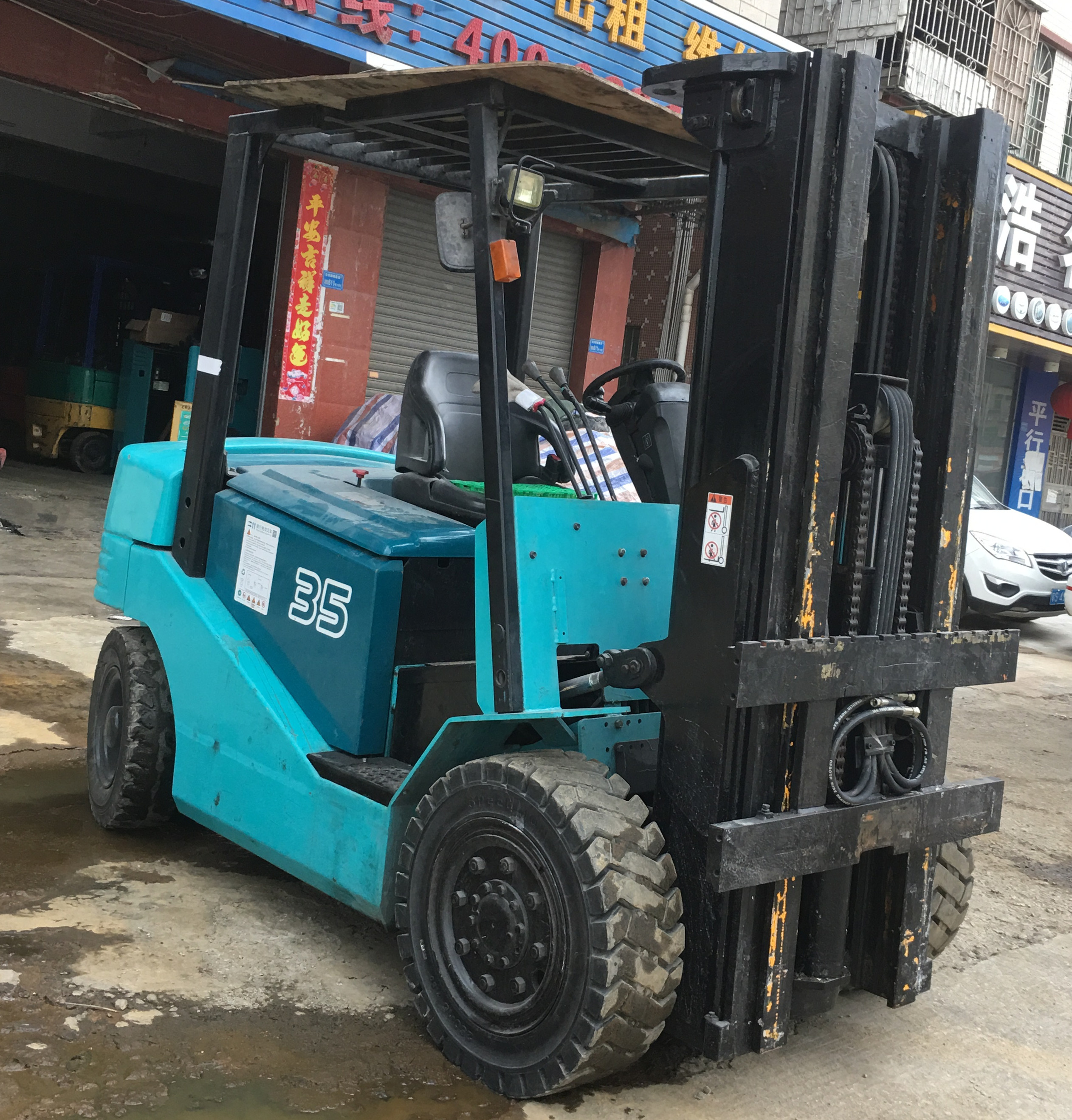 二手進(jìn)口3.5噸進(jìn)口住友電動(dòng)叉車(chē)三節(jié)門(mén)架升高4.7米可裝紙卷夾