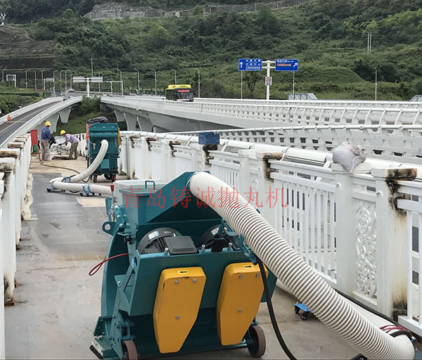 廠家直銷鋼橋面拋丸清理機(jī)-橋面防水粗化設(shè)備