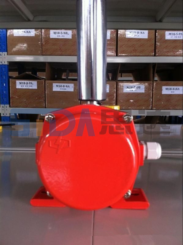 防偏開關(guān)、DPK-12-30，兩級跑偏開關(guān)，皮帶防偏保護(hù)、糾偏開關(guān)，跑偏控制器，跑偏感應(yīng)開關(guān)生產(chǎn)供應(yīng)