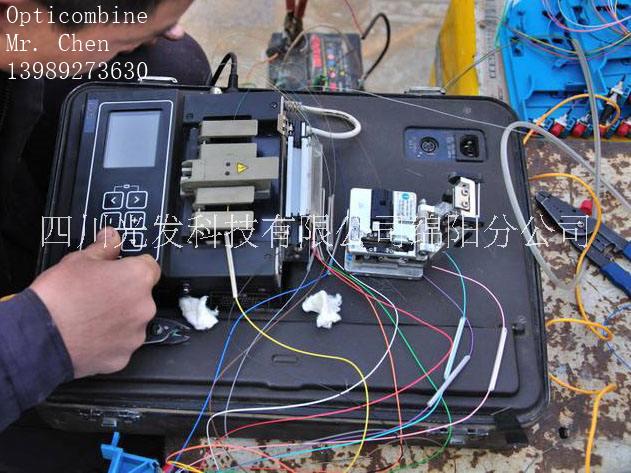 供應(yīng)衍射光柵870nm型號齊全光纖光柵