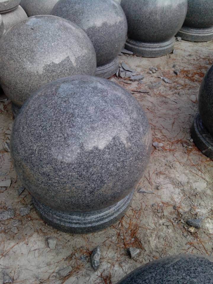 深圳光面花崗巖石球 花崗巖車(chē)檔石 深圳花崗巖擋車(chē)石