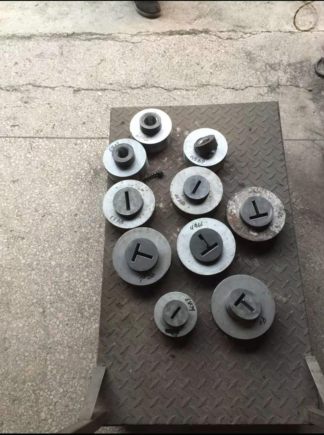 冷拔導軌模具供應