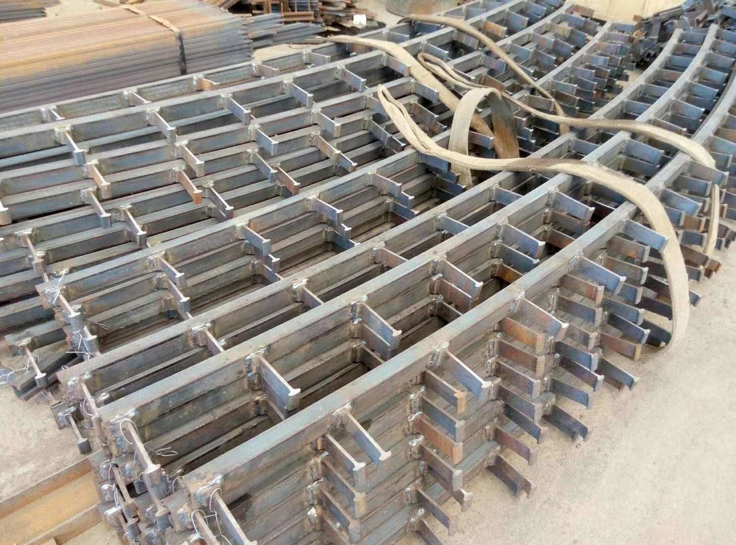 邯鄲高鐵橋梁52*34弧形預(yù)埋槽道廠家