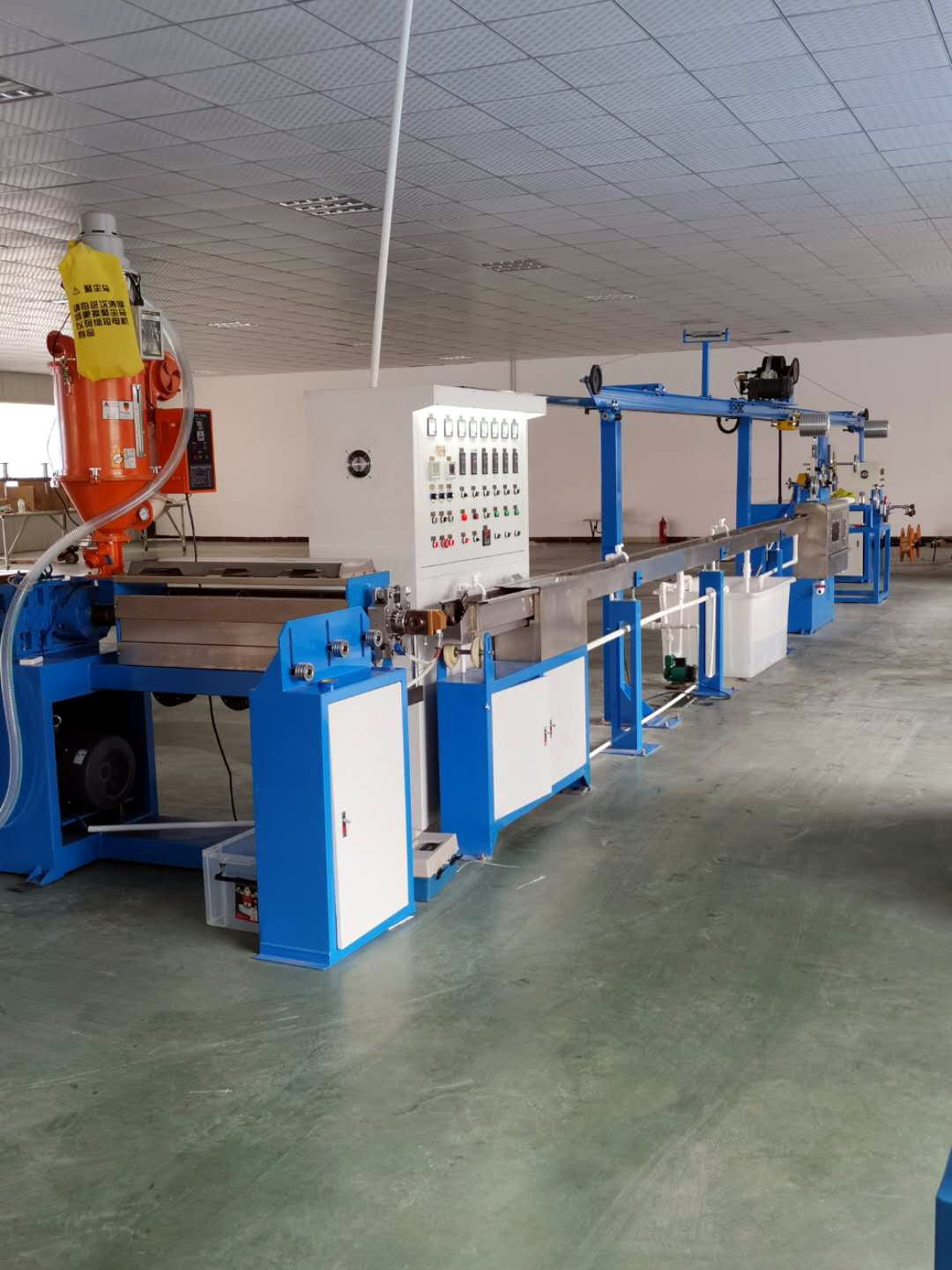 現(xiàn)貨供應(yīng)50 60 70PVC電線擠出機PVC PP PE電線電纜塑料擠出機