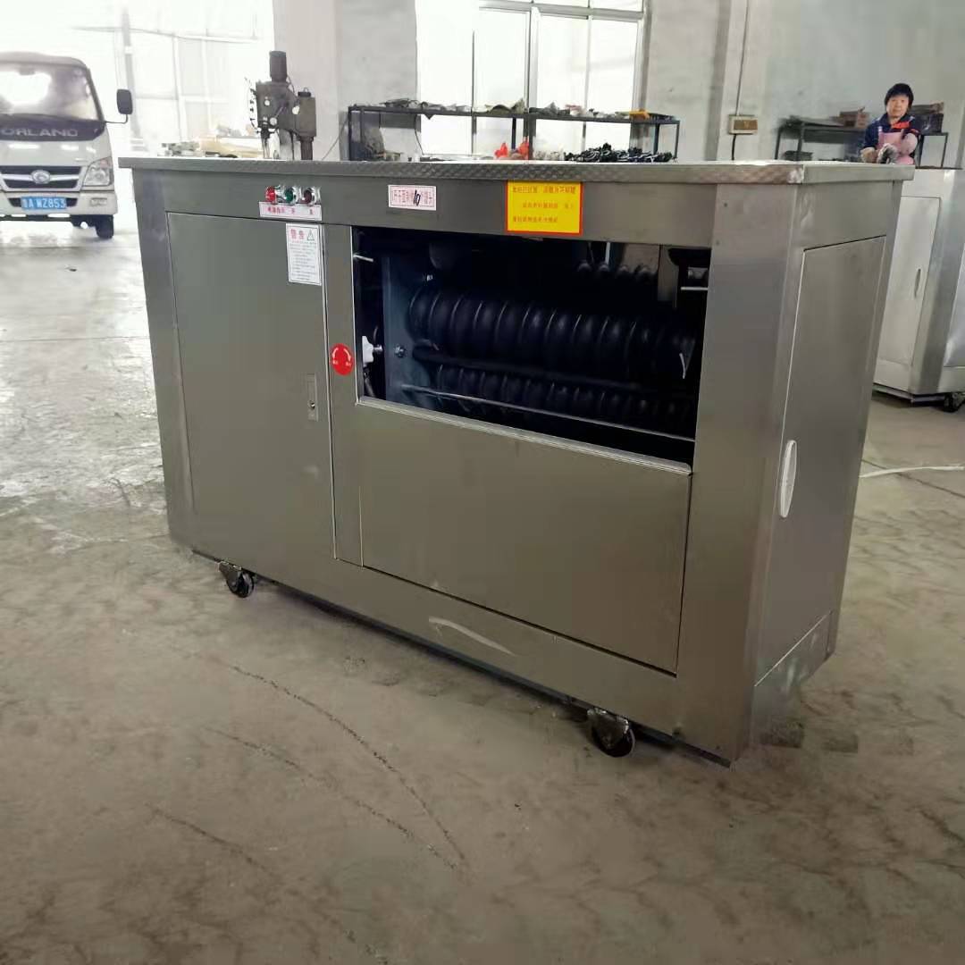 廠家供應(yīng)饅頭成型機 圓饅頭機 面團機