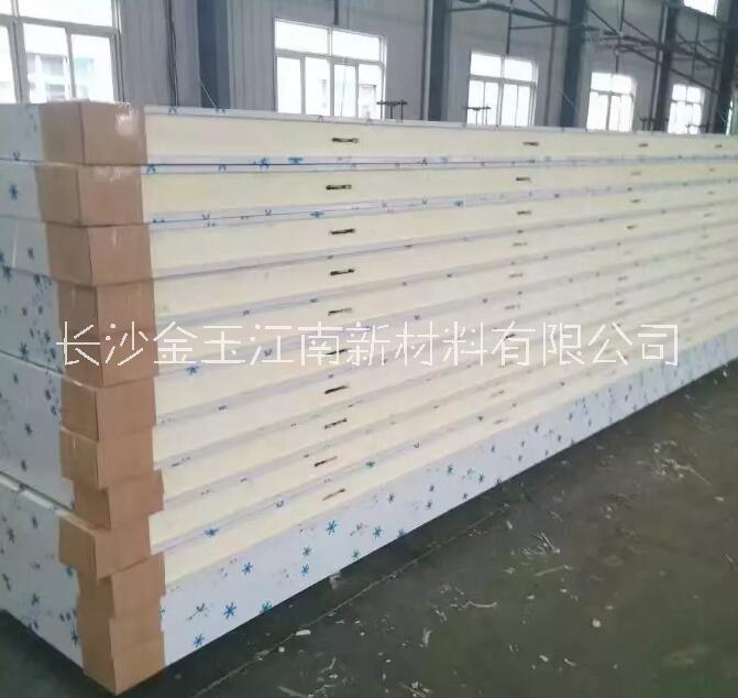 南昌聚氨酯側封巖棉板,南昌聚氨酯封邊巖棉板