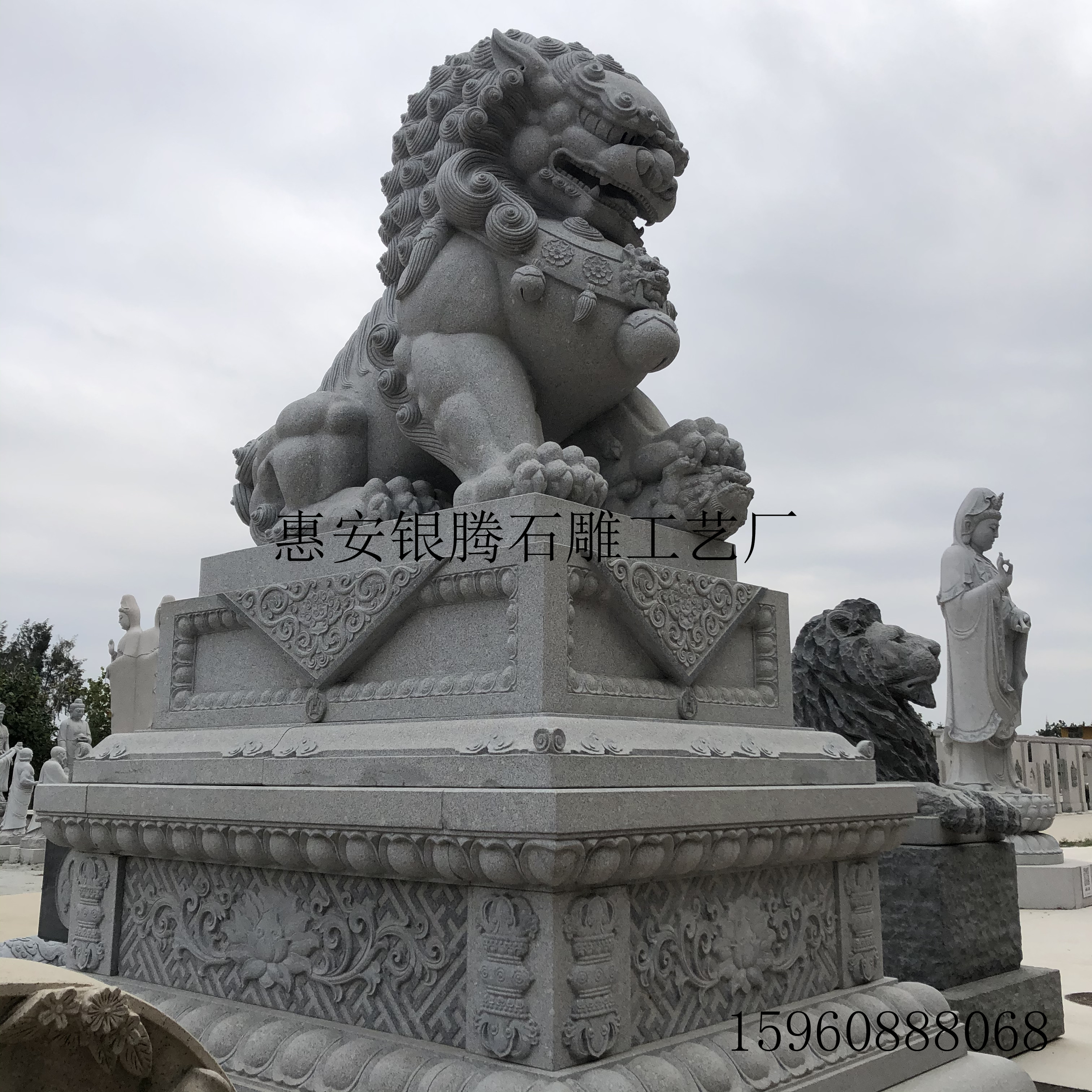 廠家直銷加工定做花崗巖石獅子雕刻惠安石雕擺件北京獅雕塑