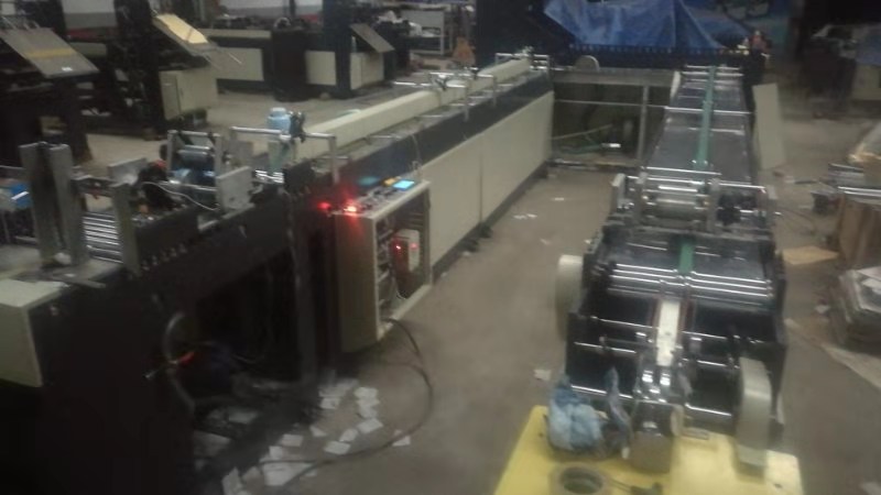 非標(biāo)自動(dòng)化信封信舌涂膠設(shè)備