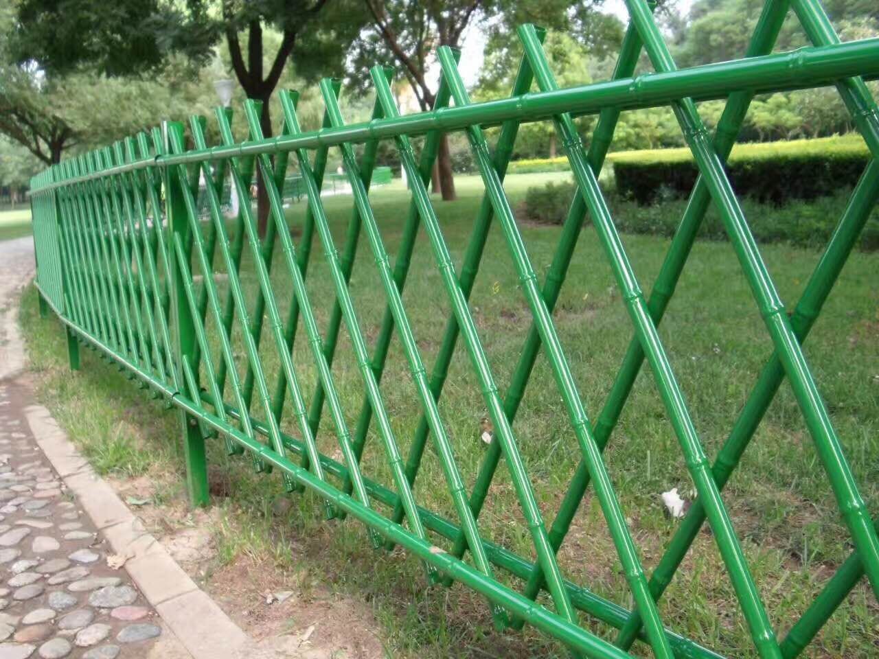 直銷市政仿竹護(hù)欄 市政仿竹圍欄 市政仿竹柵欄