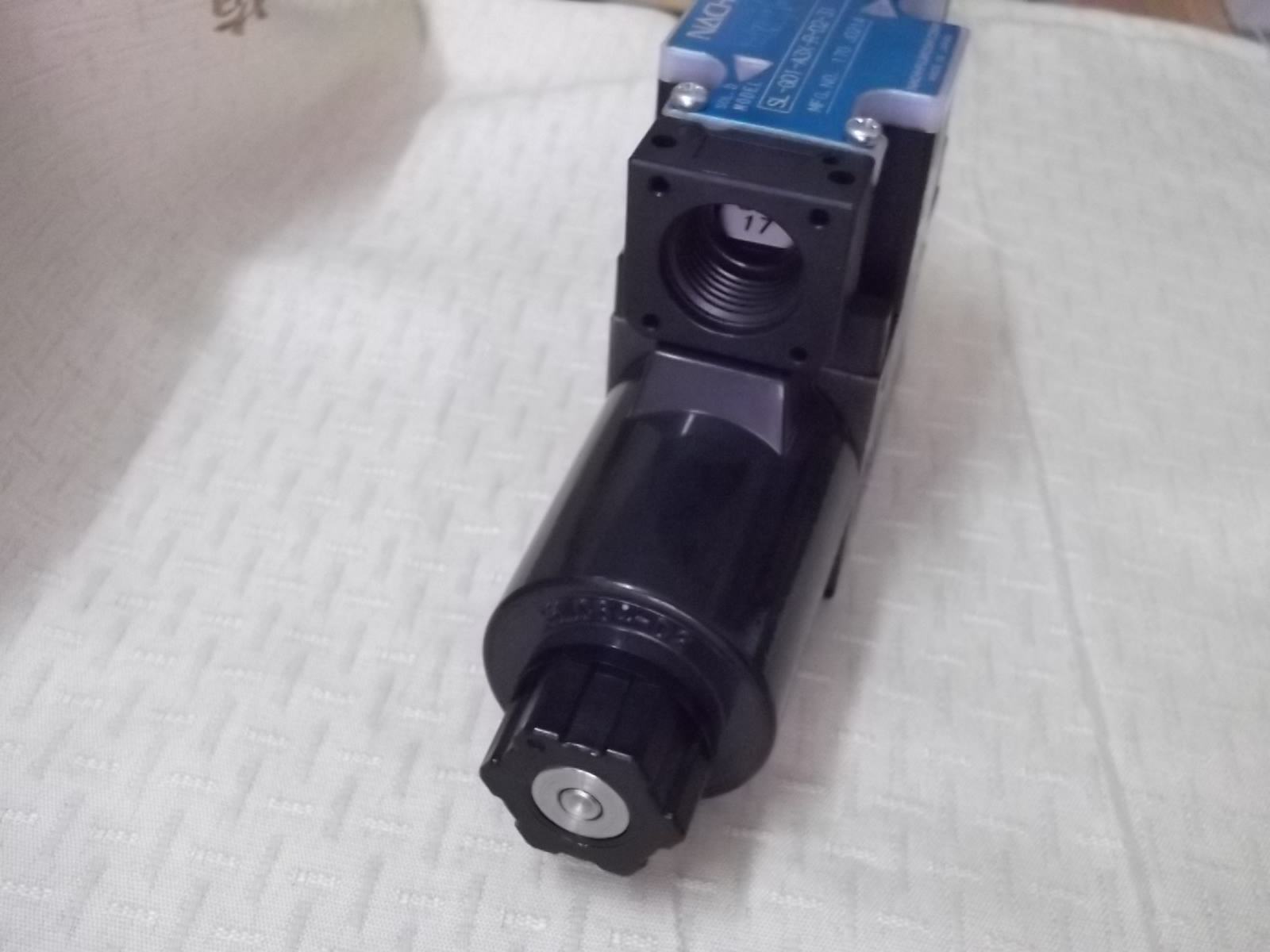 *越電磁閥SL-G01-A3X-R-D2-31生產(chǎn)廠商 代理商批發(fā)價格