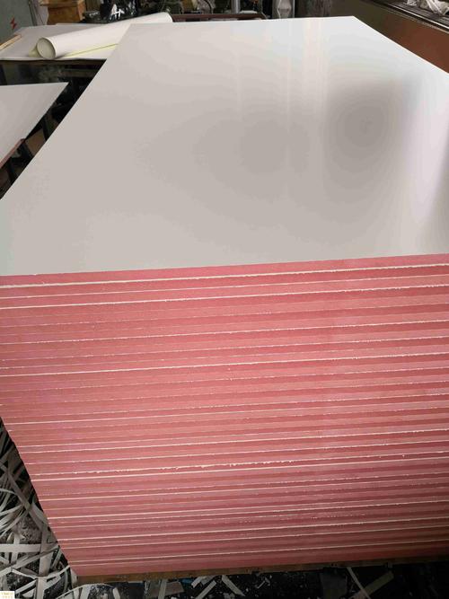 四川阻燃板 四川防火板 四川阻燃飾面板 四川阻燃中纖板 四川阻燃密度板