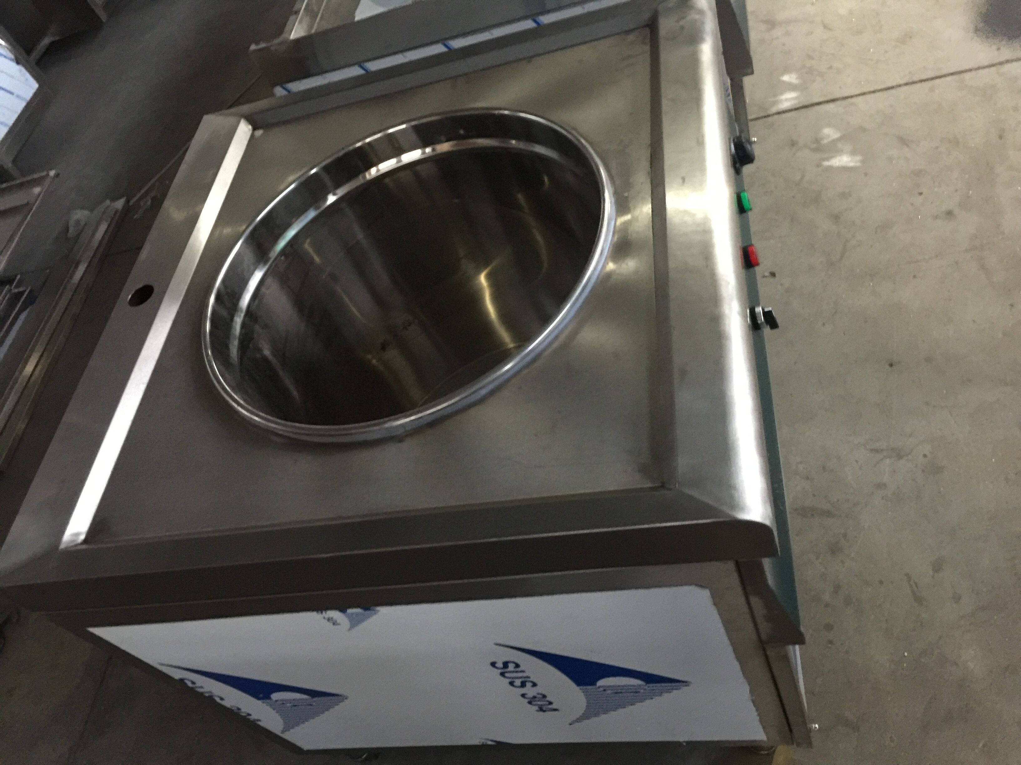 廚房衡水廚具不銹鋼加工制作廠家商用廚具灶具廚房廚具商用廚房設備廠家廚房設備公司煮湯爐