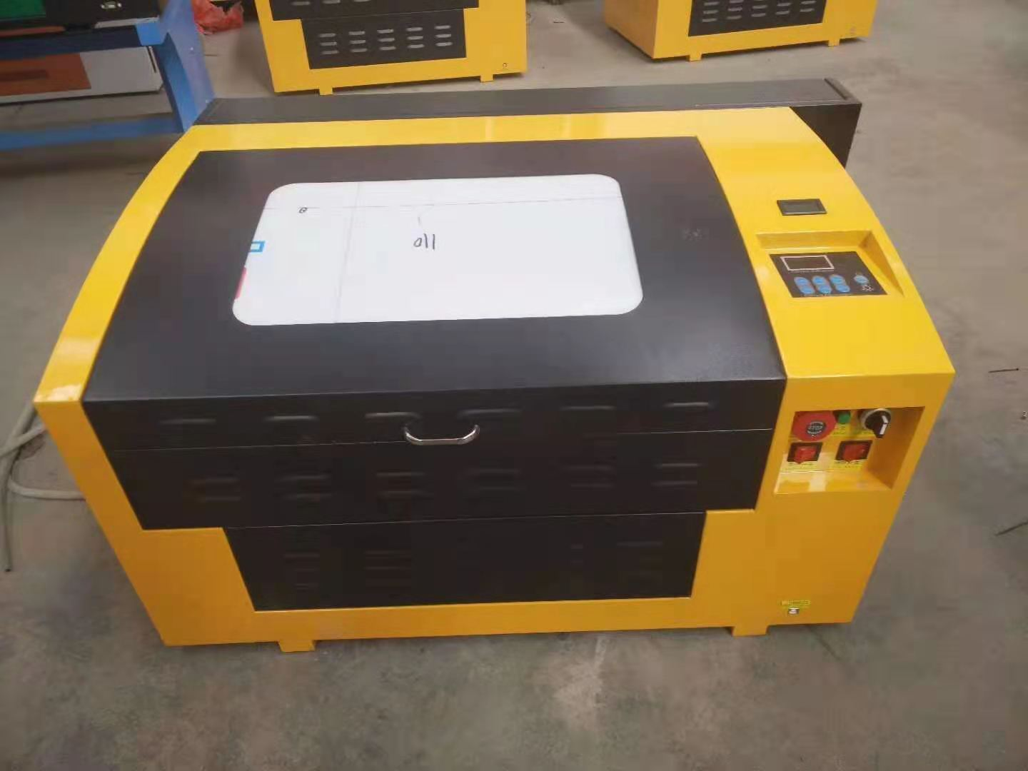 工藝品雕刻機(jī)廠家供應(yīng)、價(jià)格、批發(fā)、哪家好【聊城市傲越激光設(shè)備有限公司】