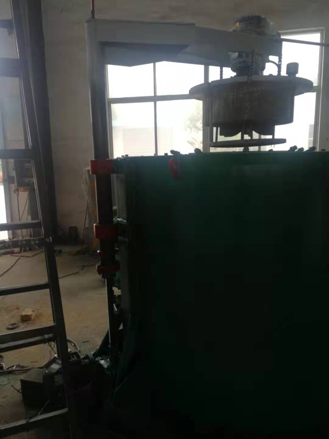 井式真空爐，少無氧化爐，真空爐