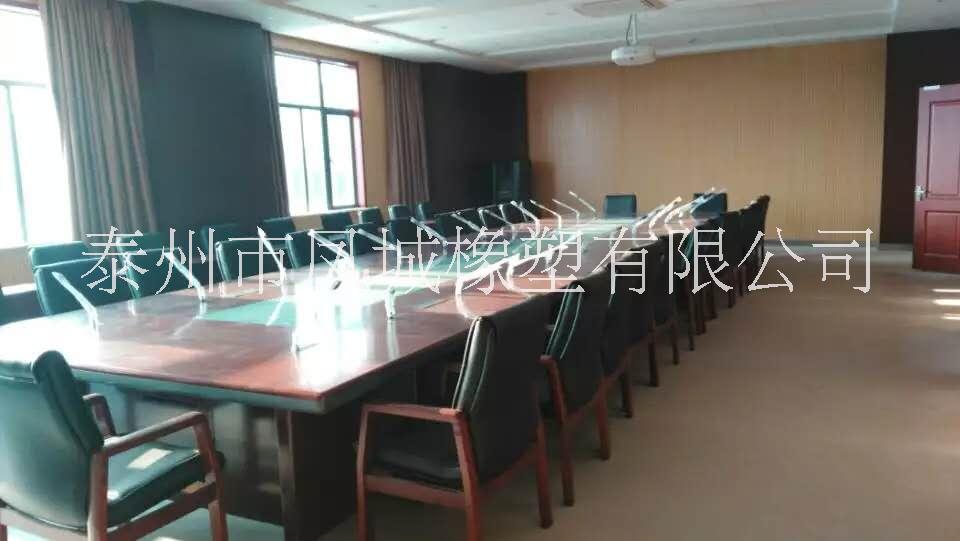 商業(yè)辦公用PVC卷材地板美國(guó)阿姆斯壯品牌廠