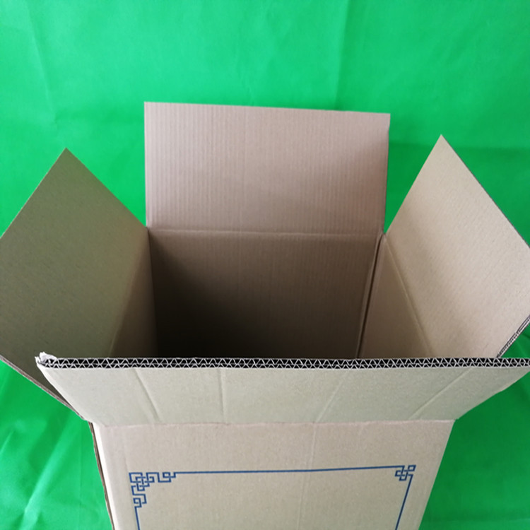 可定做小批量郵政快遞紙箱包裝盒搬家紙箱紙盒批發(fā)定做