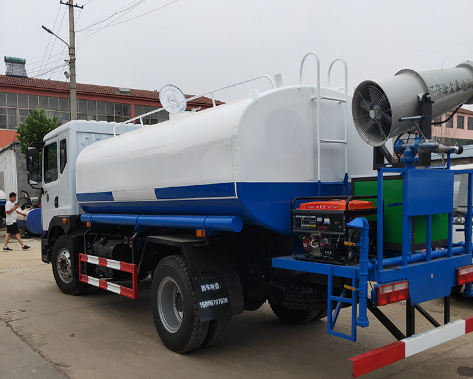 霧炮灑水車廠家  霧炮灑水車哪家好