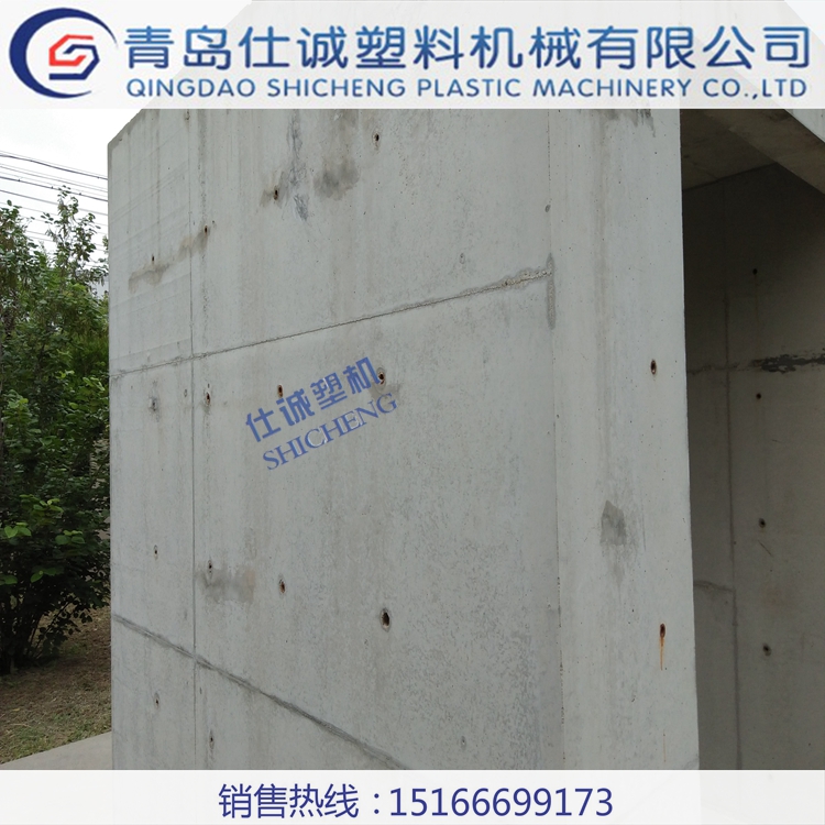 供應(yīng)用于生產(chǎn)建筑模板的塑料建筑模板生產(chǎn)線 塑料建筑模板生產(chǎn)線廠家