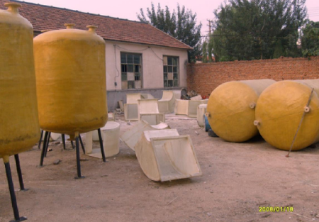 玻璃鋼方形通風(fēng)管道廠家供應(yīng)  玻璃鋼方形通風(fēng)管批發(fā)價(jià)格