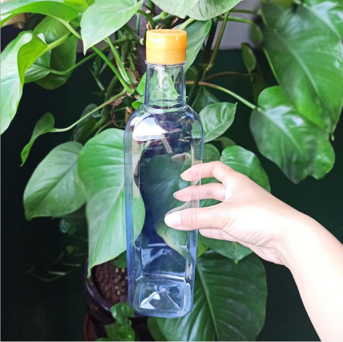 1L方形pet塑料瓶食用油瓶 1L方形pet塑料瓶食用油瓶供應(yīng) 1L方形pet塑料瓶食用油瓶?jī)r(jià)格 塑料瓶