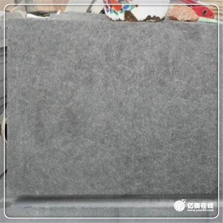 雷州黑荔枝面石材報價 黑石材生產(chǎn)廠家