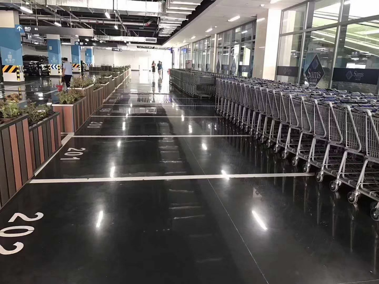山東環(huán)氧地坪漆廠商-價(jià)格-哪家好=多少錢