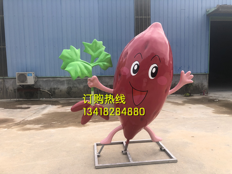 供應農(nóng)業(yè)形象玻璃鋼土豆雕塑卡通人偶形象