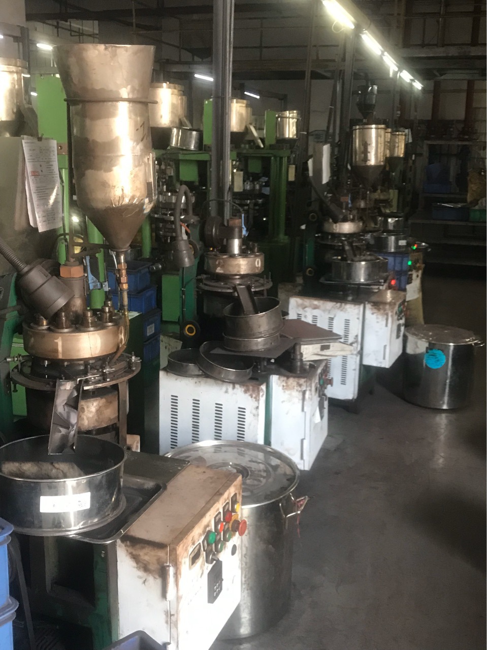 鐵氧體高導(dǎo)微型磁環(huán)生產(chǎn)廠家、定制、報(bào)價(jià)單、哪家好【江門(mén)市新會(huì)區(qū)新日旭電子材料有限公司】