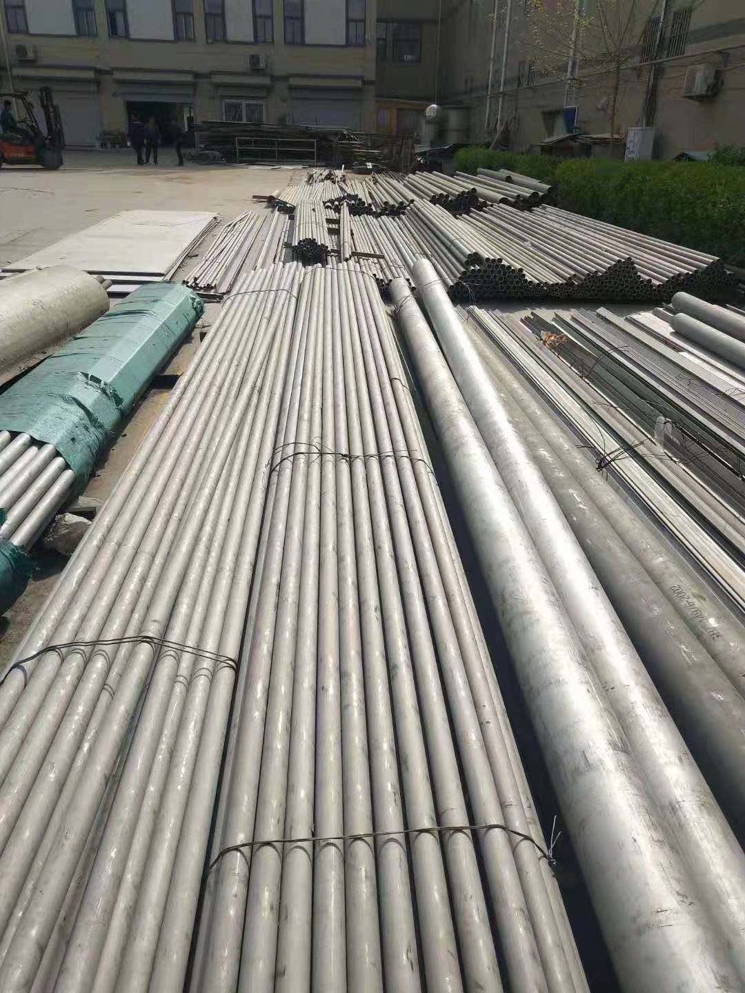 t供應不銹鋼防撞護欄廠家現(xiàn)化 訂制不銹鋼防撞護欄 不銹鋼防撞護欄價格