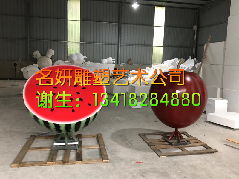 大型仿真水果造型玻璃鋼西瓜雕塑模型添翼廠家價格定制