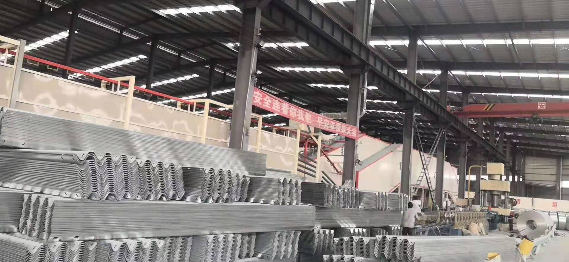 波形護欄 高速波形護欄 三波波形護欄