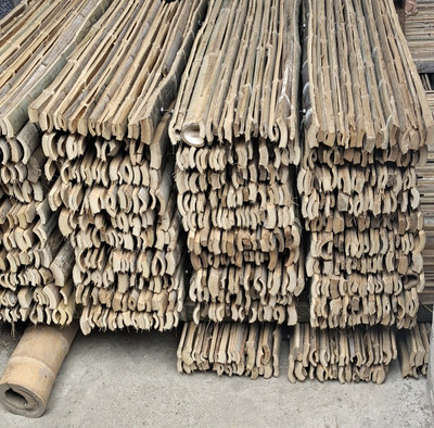 建筑竹跳板-竹跳板批發(fā)_湖北咸安廠家直接發(fā)貨包裝車