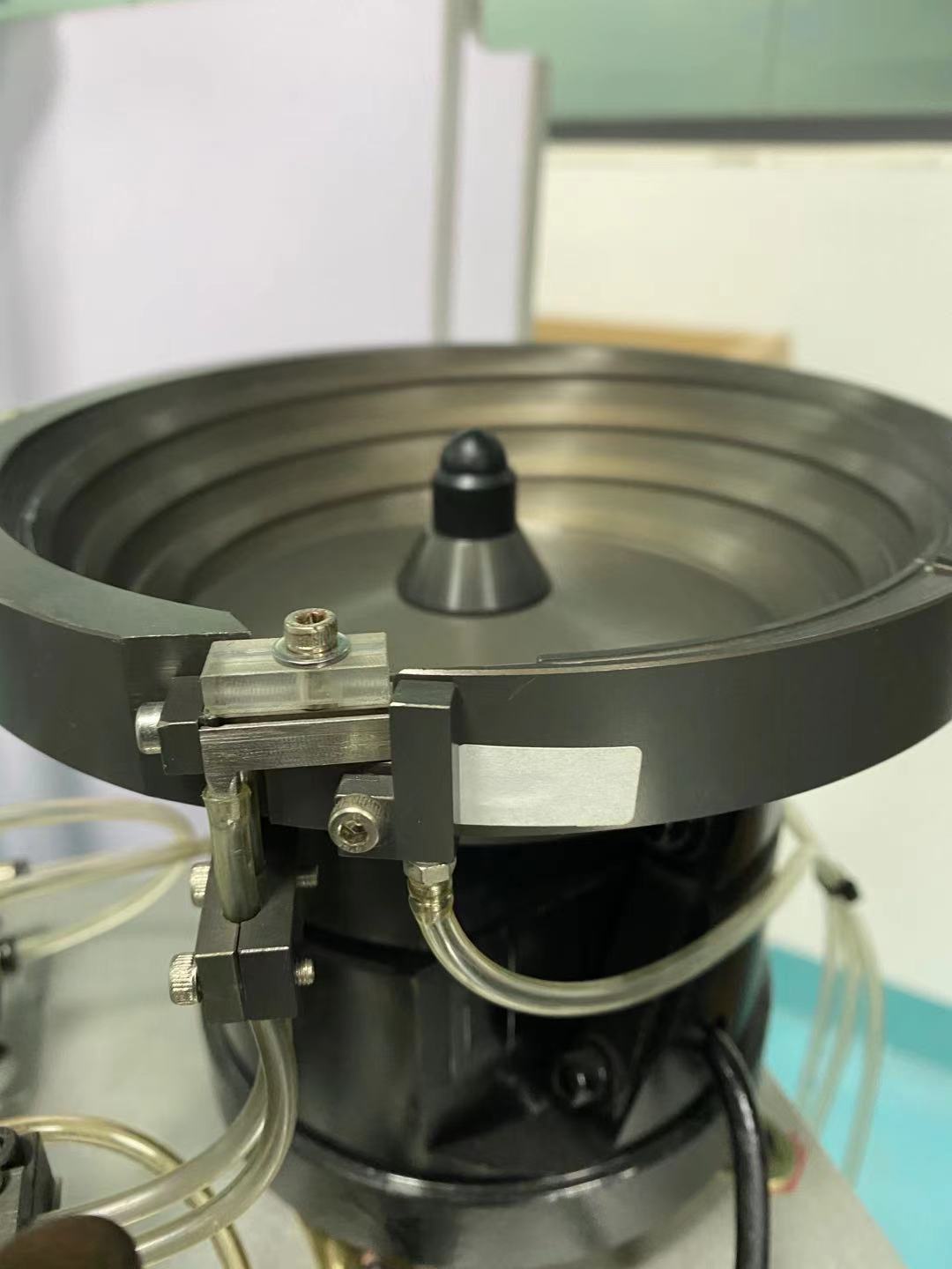 精密端子振動盤哪家好   精密端子振動盤多少錢