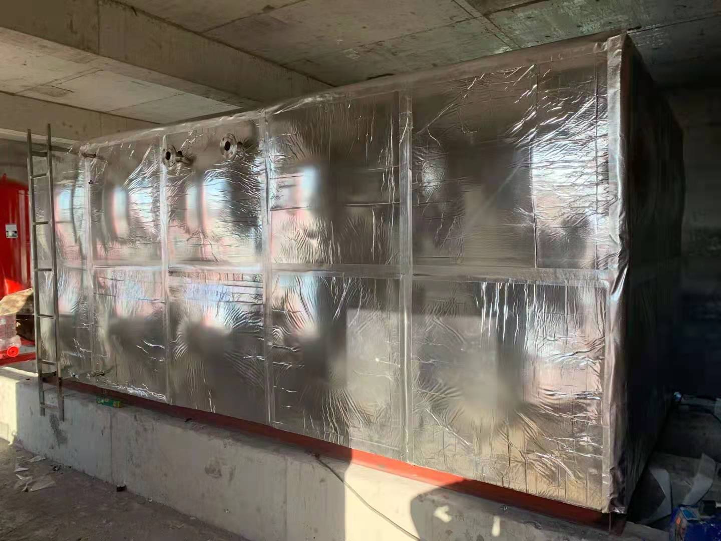 不銹鋼焊接水箱A長安區(qū)不銹鋼焊接水箱A不銹鋼焊接水箱廠家定制 不銹鋼焊接水箱