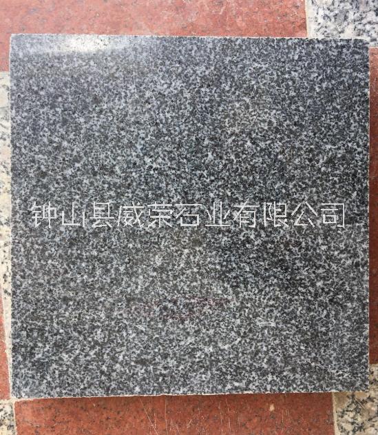批發(fā)鐘山青路沿石  金點綠路邊石