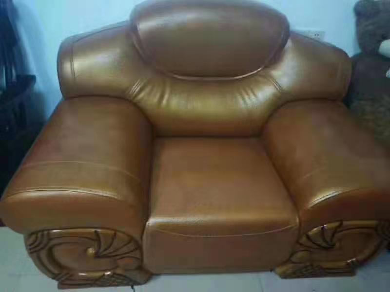 沙發(fā)保養(yǎng)收費  如何清洗沙發(fā) 家庭保詰公司