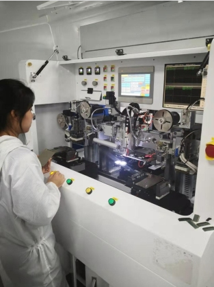 COF 高精度COF 高精度COF機