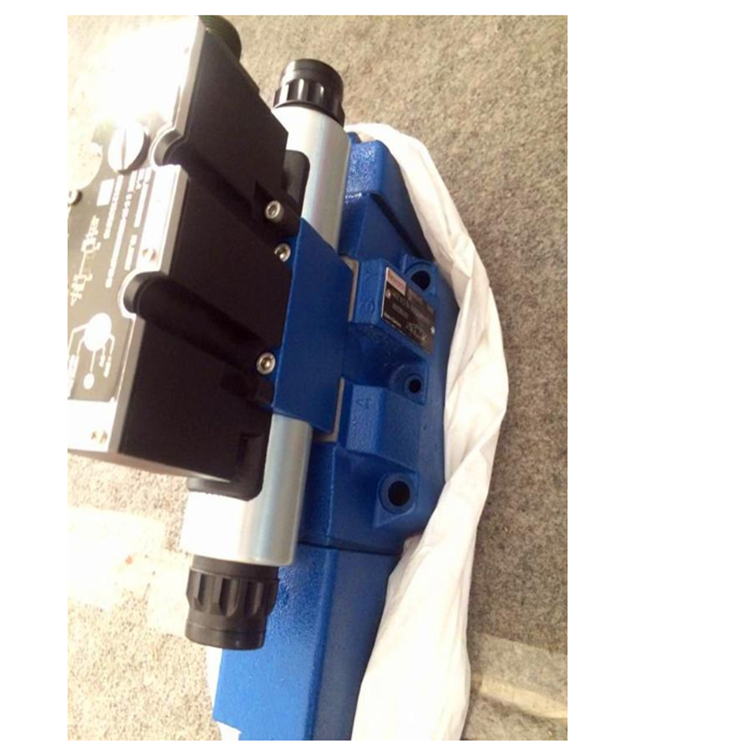 力士樂柱塞泵A10VSO180DRF/32R-VPB22U00 力士樂柱塞泵現(xiàn)貨批發(fā)