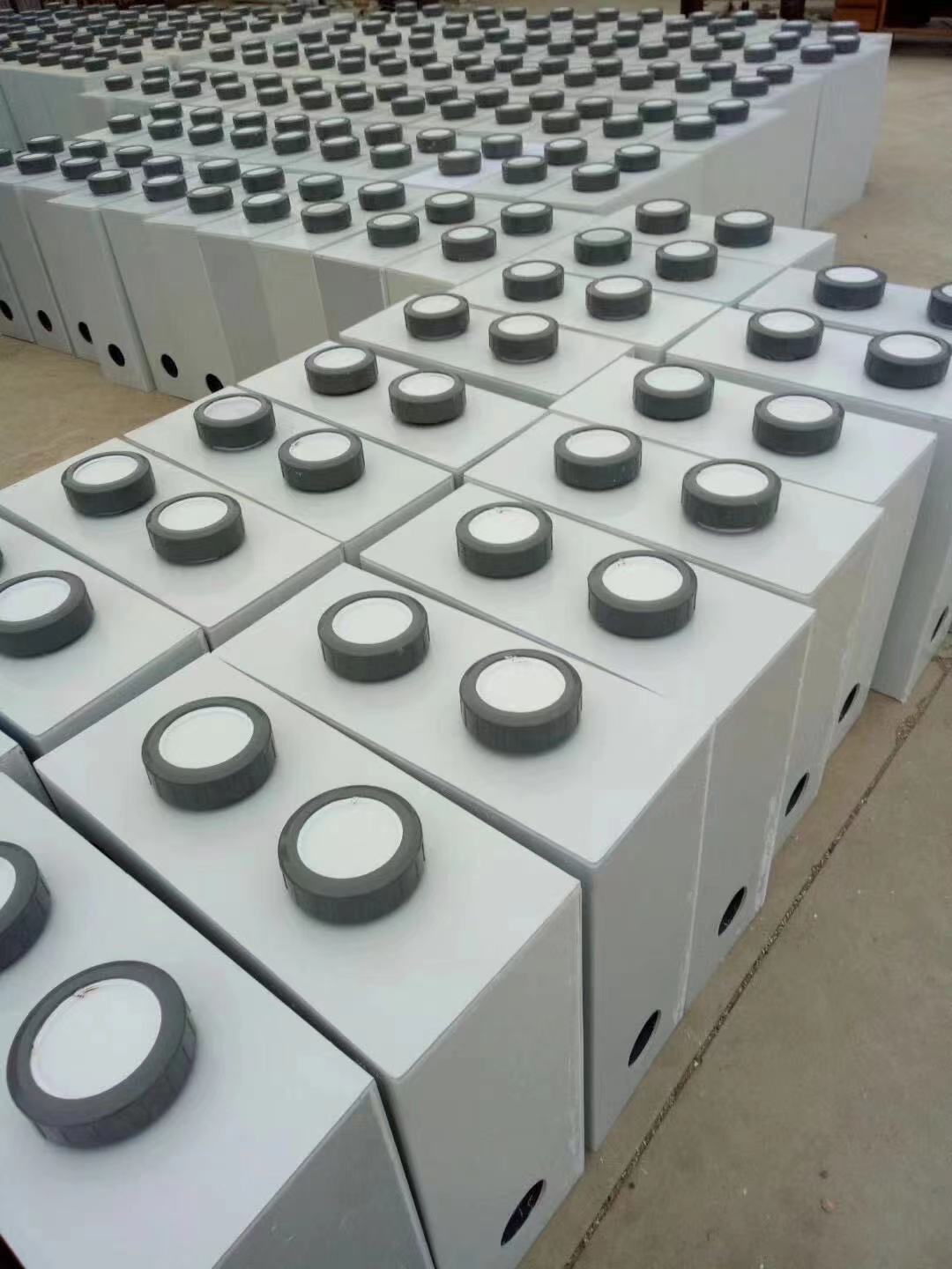 廠家直銷緩釋消毒器 無動力緩釋消毒器 衛(wèi)生院緩釋消毒器