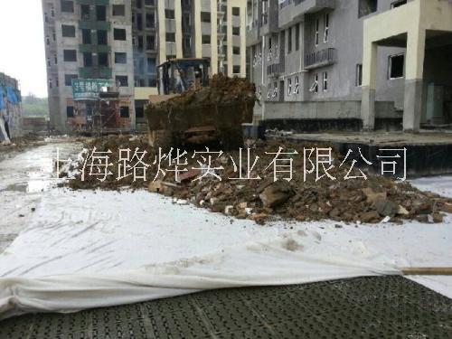 上海市綠化排水板 蓄排水板 車庫排水板 地下室頂板回填土保護板