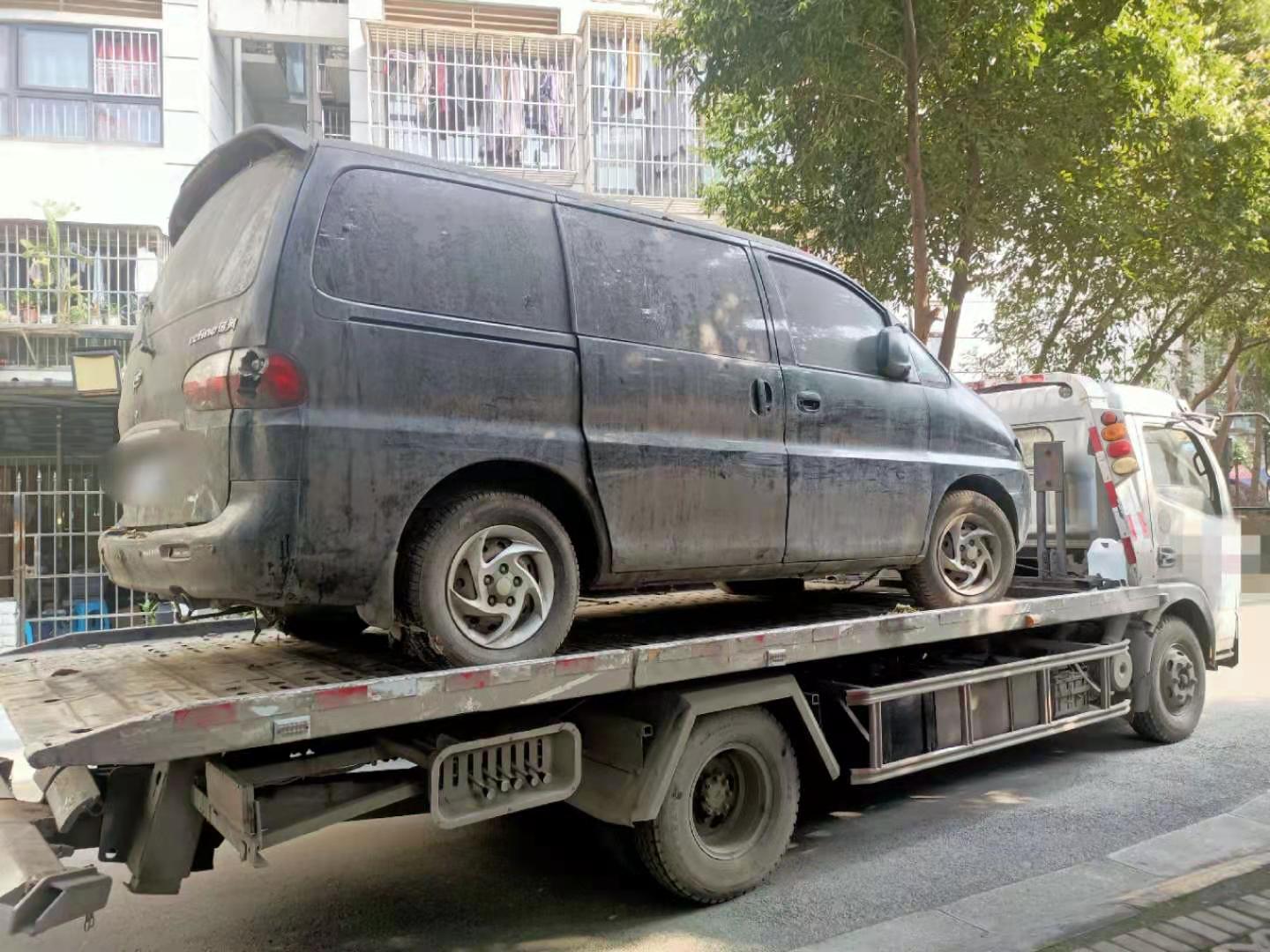 大邑縣報(bào)廢車回收_蒲江縣區(qū)報(bào)廢車回收_簡(jiǎn)陽(yáng)市報(bào)廢車回收_彭州市報(bào)廢車回收